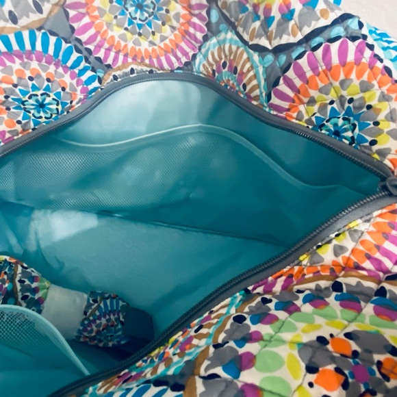 Vera Bradley Bags Vera Bradley Grand Traveler Bag In Sunny Medallion Nwt Retail 59 Poshmark